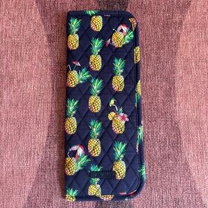 Vera Bradley curling/flat iron cover in Toucan Party pattern